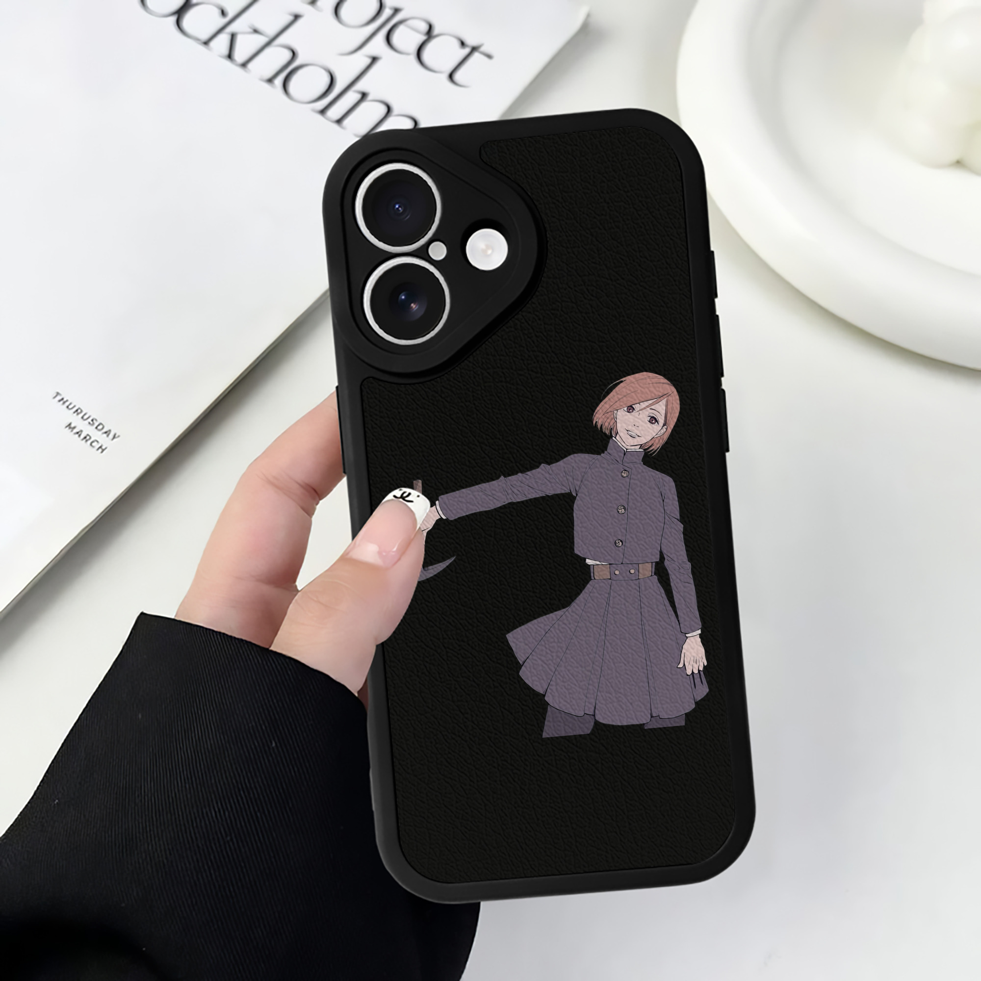（画像用） 呪術廻戦 Jujutsu Kaisen 【iPhone 16シリーズ対応】シリコンスマホケース（レザー調） 材質：シリコン